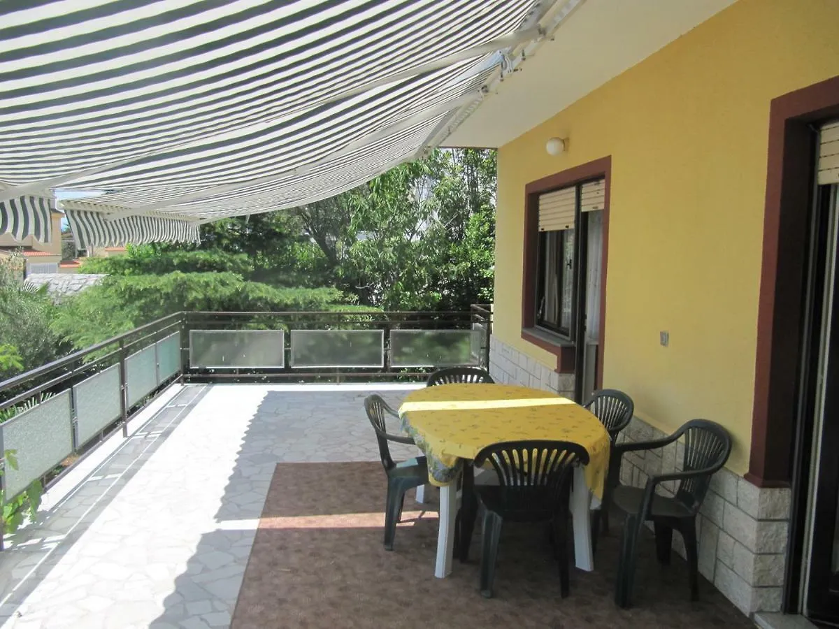 Fran Apartment Crikvenica