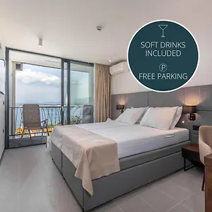 Hotel Paviljoni Omorika, Crikvenica